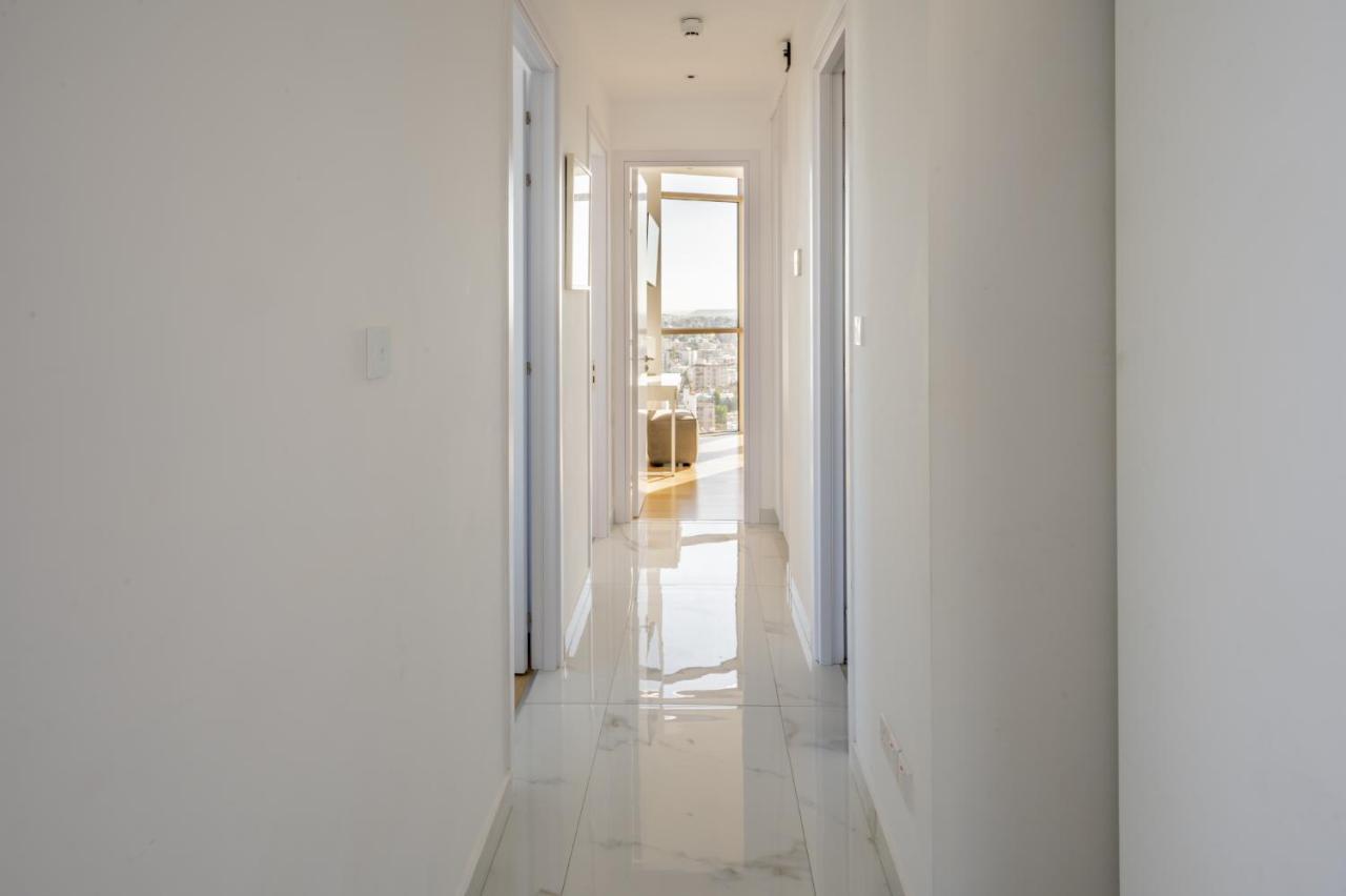 360 Nicosia - Luxury Apartment Panoramic View 外观 照片